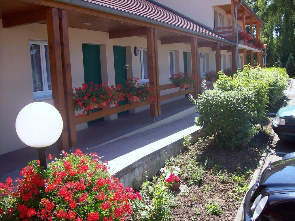 Hotel Restaurant De La Canner Kédange-sur-Canner Exteriér fotografie